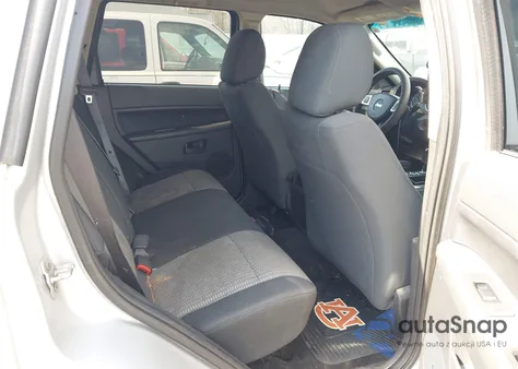 2008 Jeep Grand Cherokee Laredo z USA, uszkodzony, nr VIN 1J8HS48N78C143289